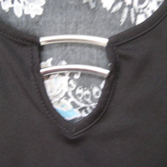 Classic Editions, ladies blouse, L, Blue/Black with white flowers - Picture 4 of 7